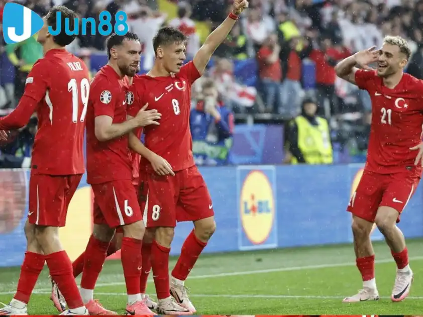 Trận cầu tâm điểm ở bảng E vòng loại WC 2026 (Ảnh: ESPN) Trận cầu tâm điểm ở bảng E vòng loại WC 2026 (Ảnh: ESPN)